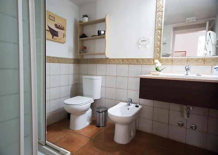 La Malvasia * Arico Viejo