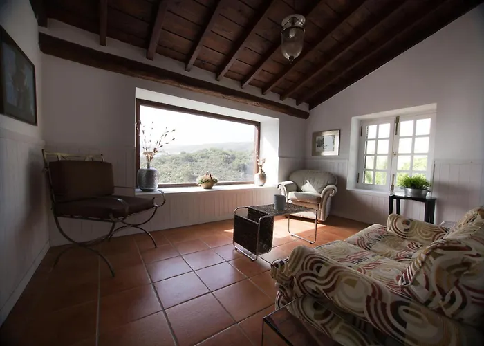 カントリーハウス La Malvasia