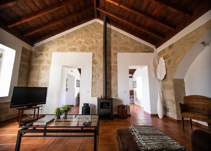 カントリーハウス La Malvasia